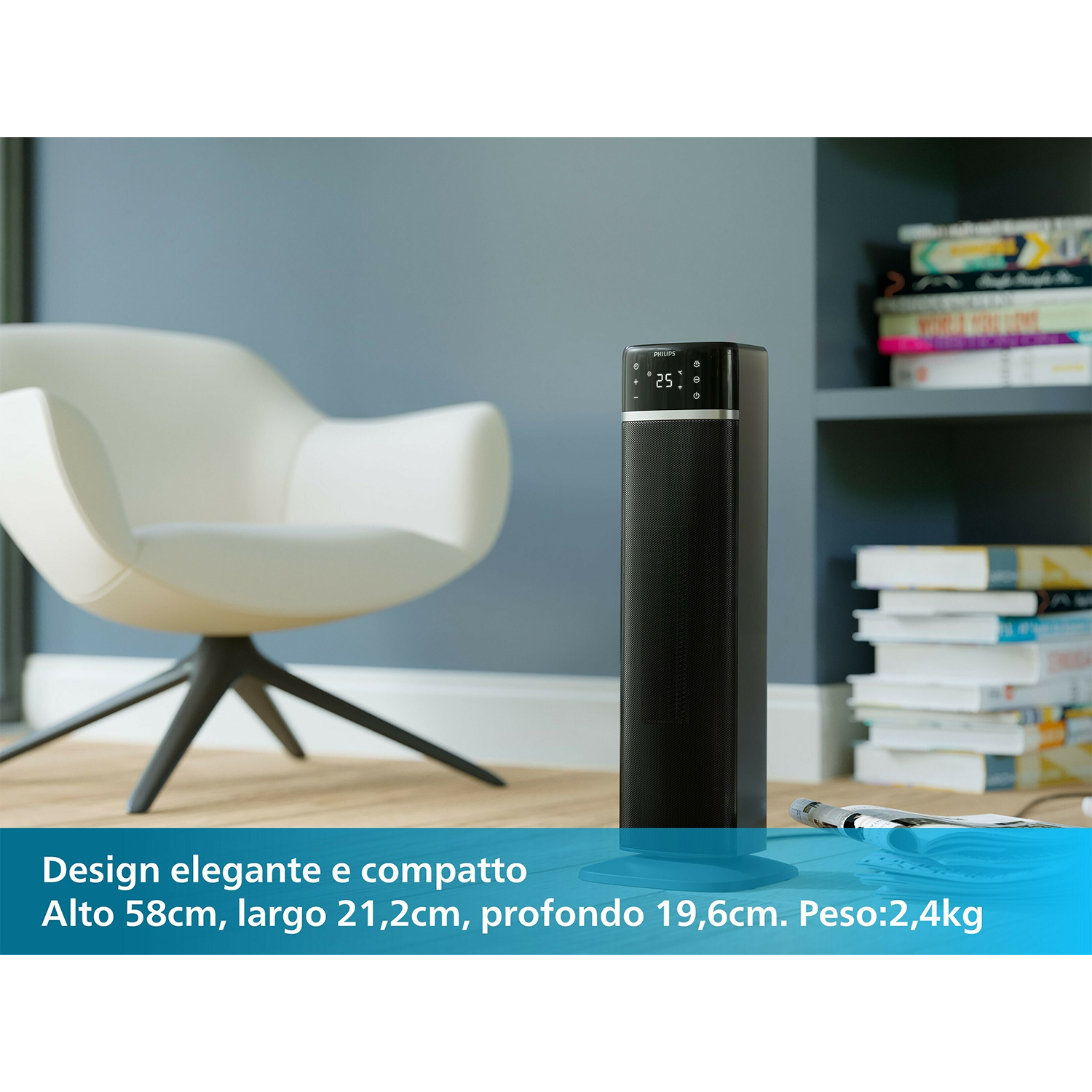 Un termoventilatore elettrico nero e argento. Una sedia bianca e alcuni libri sono sullo sfondo.