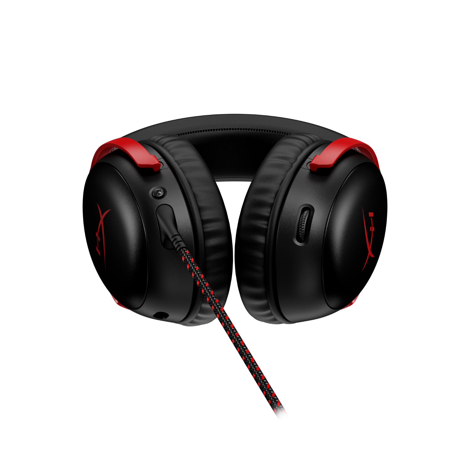 Rode en zwarte HyperX gaming headset. De oorschelpen en de kabel zijn zichtbaar.