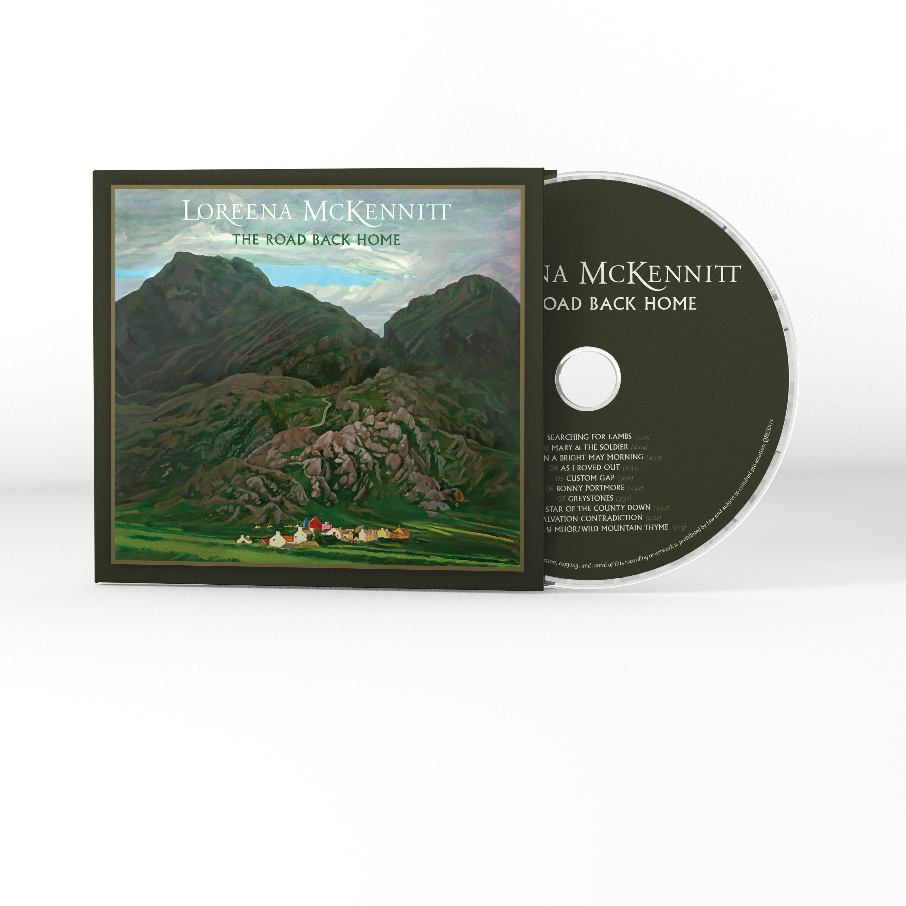 Ein CD-Cover mit einer Berglandschaft auf dem Cover. Die CD ist sichtbar. Weißer Hintergrund.