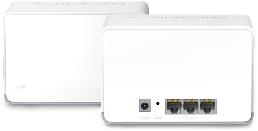 Két fehér, téglalap alakú Wi-Fi router. Portok a tápellátáshoz, a resethez és a WAN/LAN-hoz.