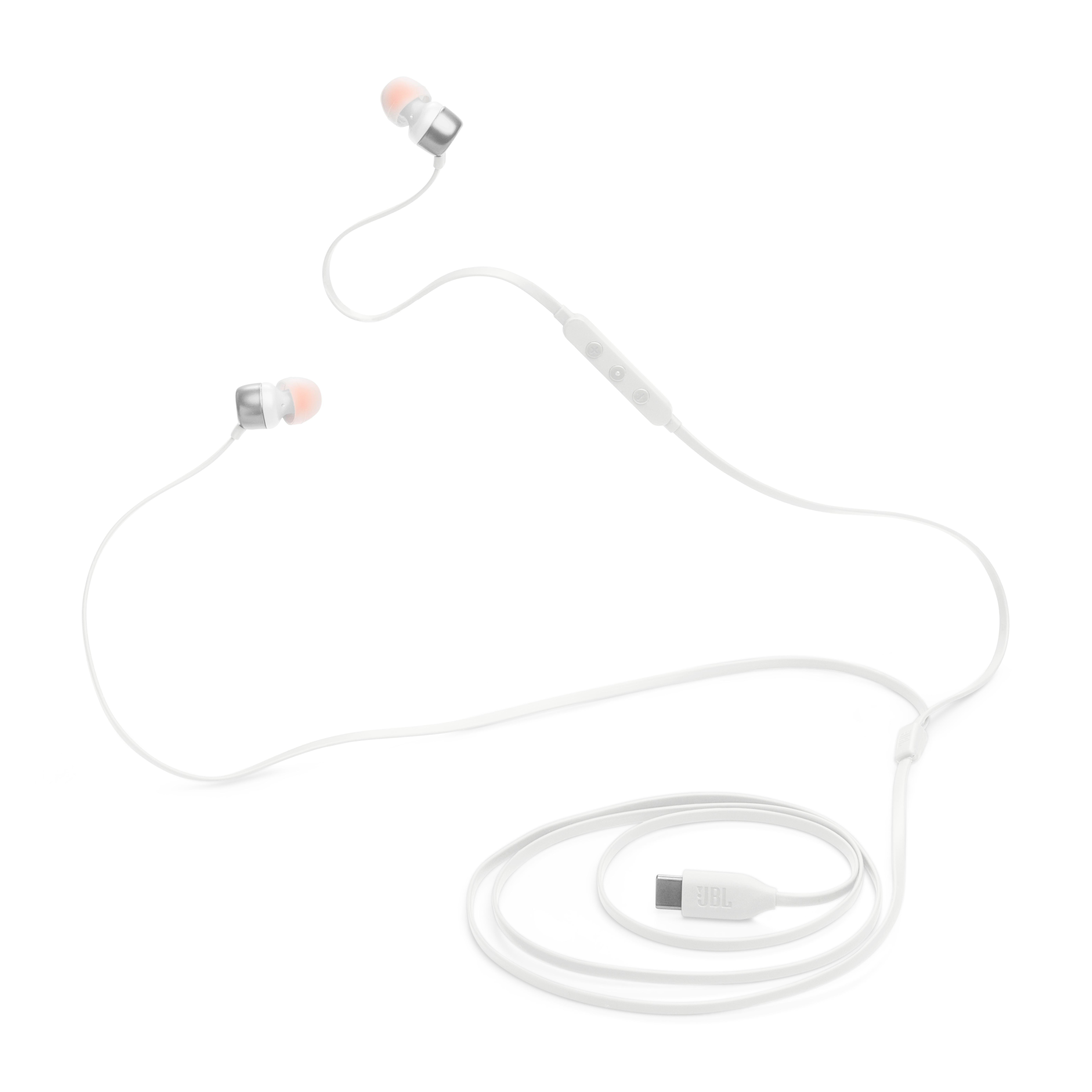 Weiße Ohrhörer mit weißem Kabel und USB-Anschluss. Die Ohrhörer haben orangefarbene Spitzen.
