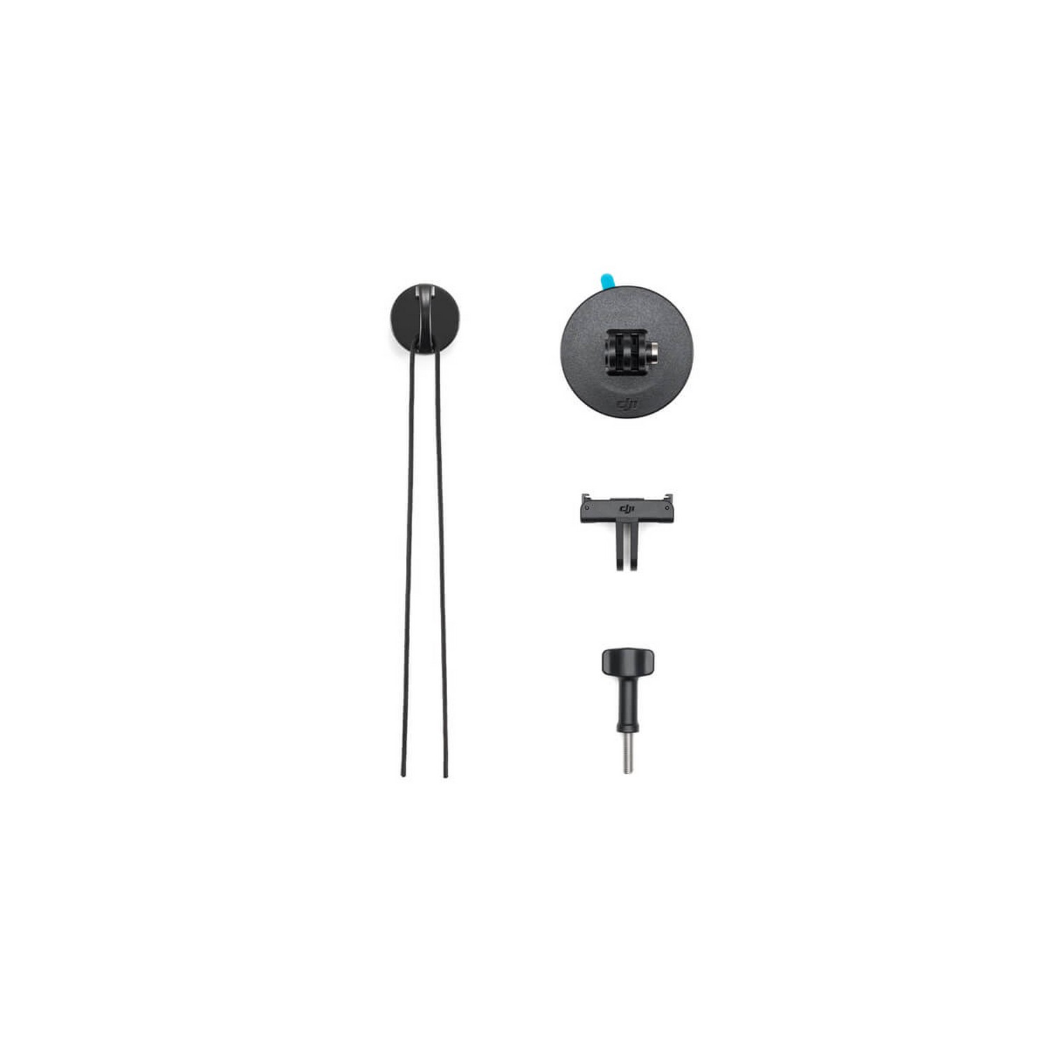 GoPro accessoires. Verschillende zwarte accessoires op een witte achtergrond.