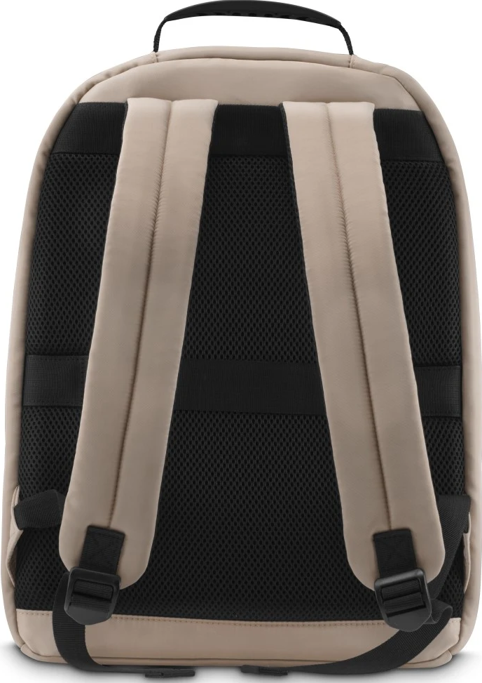 Rucksack mit beigem Stoff und schwarzem Mesh-Rücken. Beige Schultergurte und schwarze Gurte. Schwarze Schnallen und ein Griff.