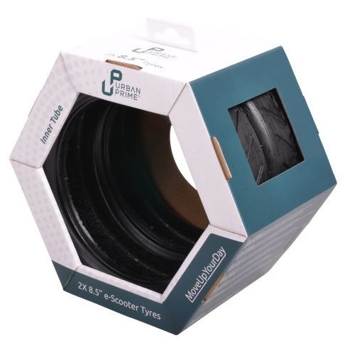 Pudełko zawierające dwie czarne opony, z marką Urban Prime. Posiada okno widokowe.