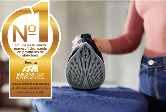 Persona planchando con una plancha Philips. Medalla de oro con texto: Philips es la marca número 1 en productos de planchado.