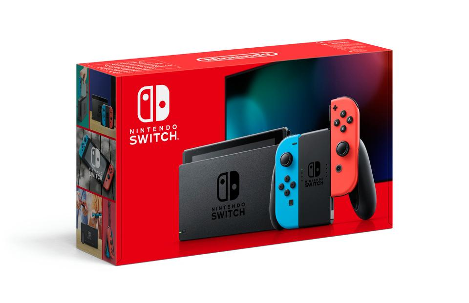 Una caja de consola de juegos Nintendo Switch, roja y blanca con imágenes.