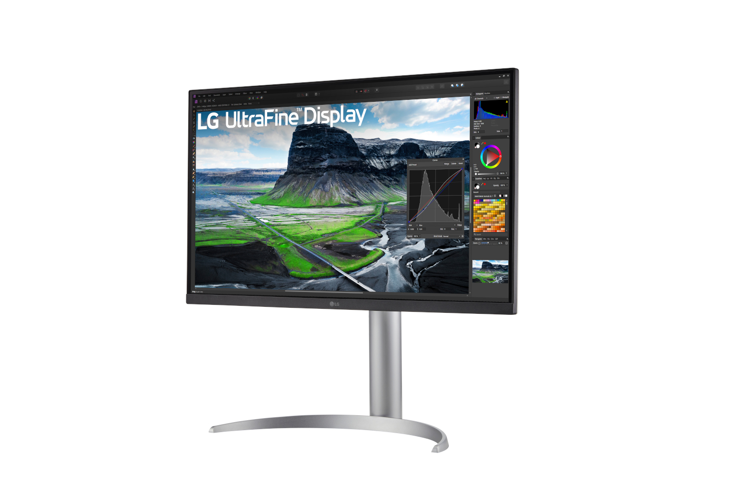 LG-monitor met een landschap. Hij heeft een gebogen zilveren voet.