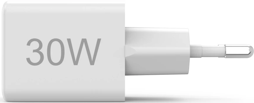 Ein weißes 30-W-Ladegerät mit Stecker, schräge Ansicht.