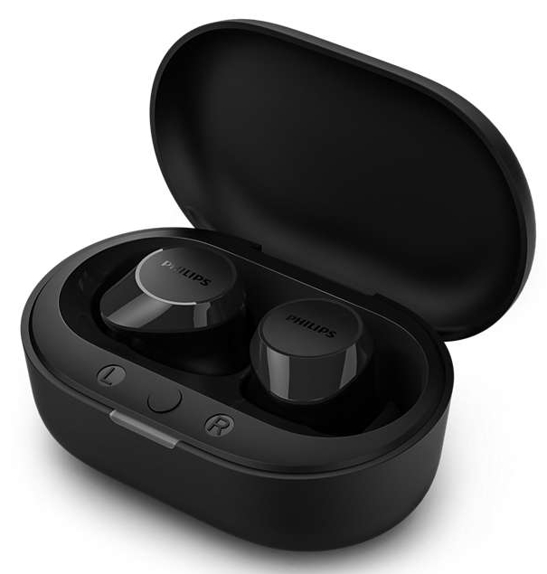 Czarne bezprzewodowe słuchawki w czarnym etui ładującym, z logo Philips.