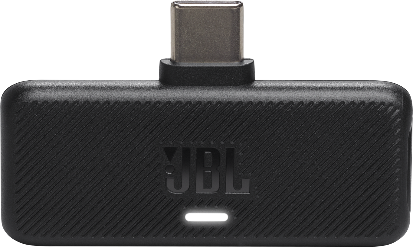 Adattatore JBL USB-C nero con superficie testurizzata e spia luminosa.