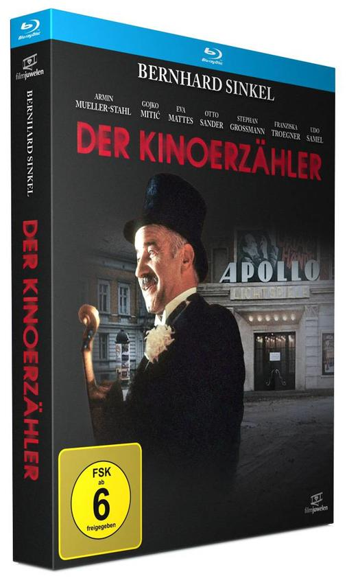 Modernes Wohnzimmer mit Fernseher an der Wand und neutralem Farbschema.