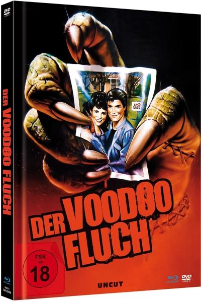DVD-Cover mit einer Hand, die ein Foto eines Paares hält. Der Titel lautet "Der Voodoo Fluch".