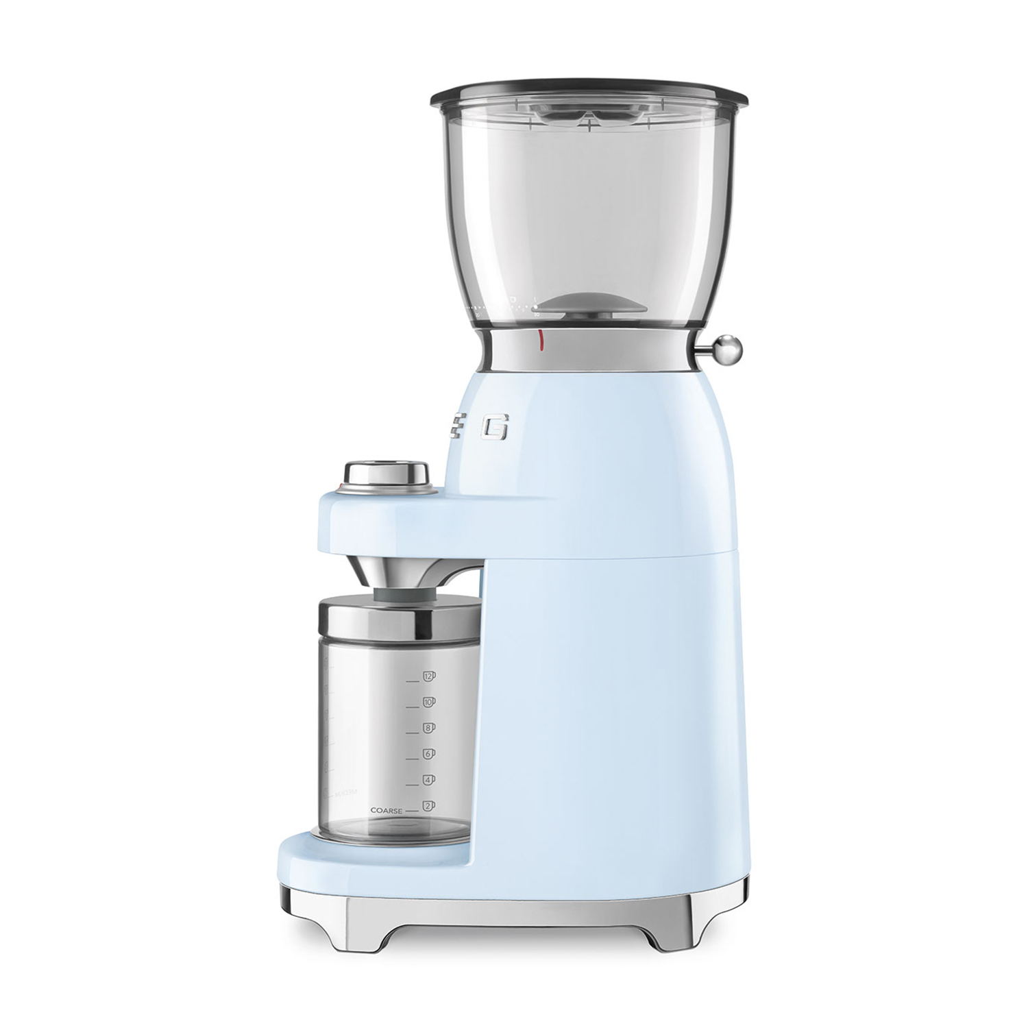 Un macinacaffè azzurro con un contenitore trasparente. Accenti argentati e un coperchio nero.