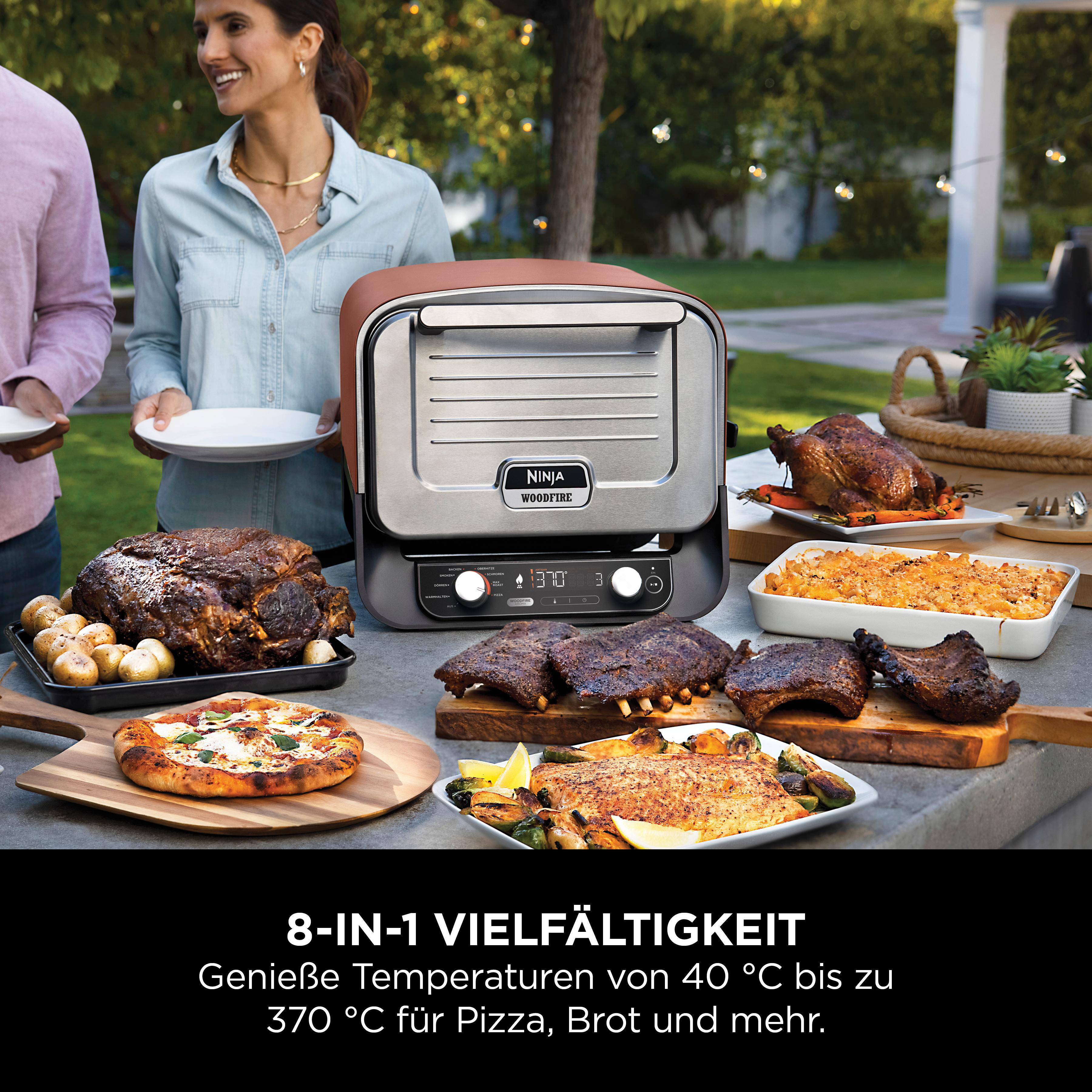 NINJA OO101DE Woodfire Outdoor Oven Elektrogrill, Terrakotta Korpus/Stahltür (2400 Watt)