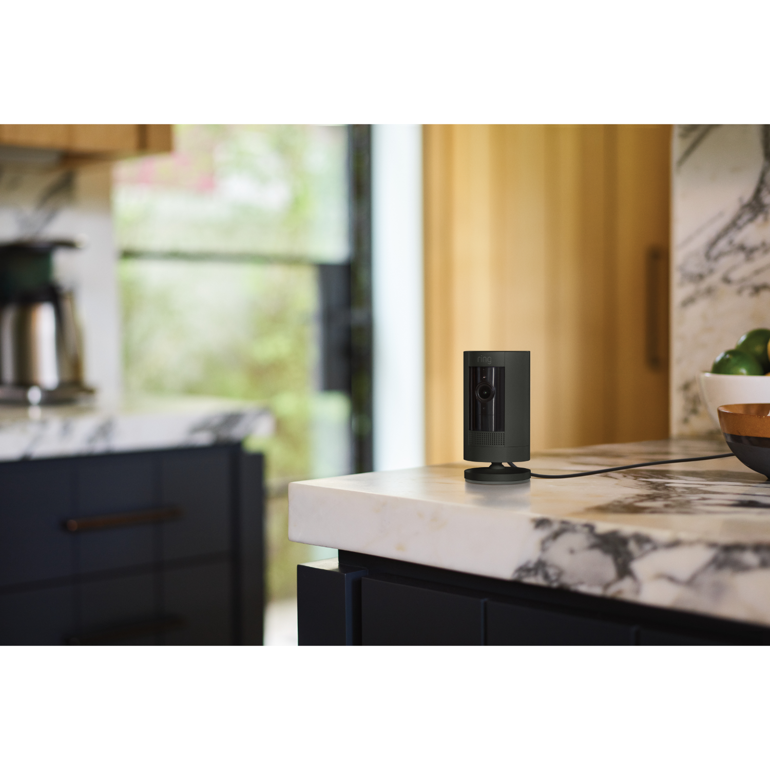 RING Stick Up Cam Plug-in Zwart