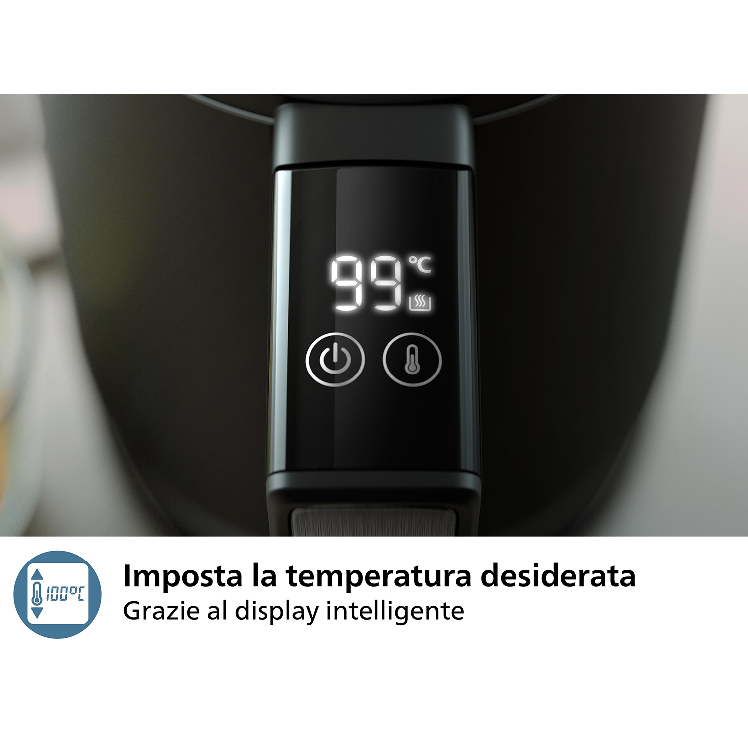 Pannello comandi friggitrice nero con display digitale 99°C. Icone accensione e temperatura visibili.