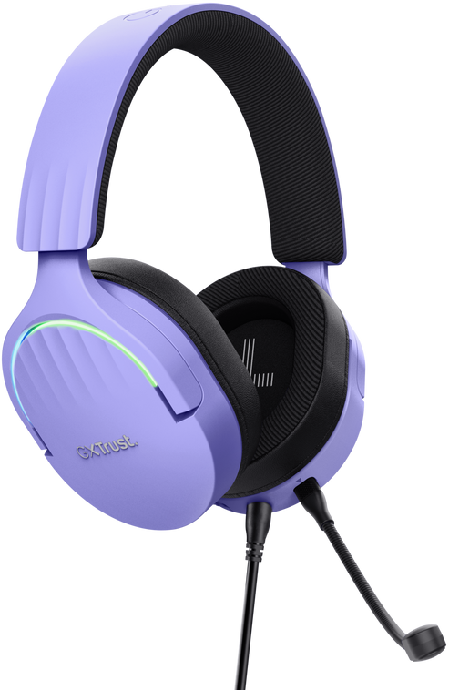 Lila játék fejhallgató mikrofonnal fekete háttéren. Van rajta egy logó.