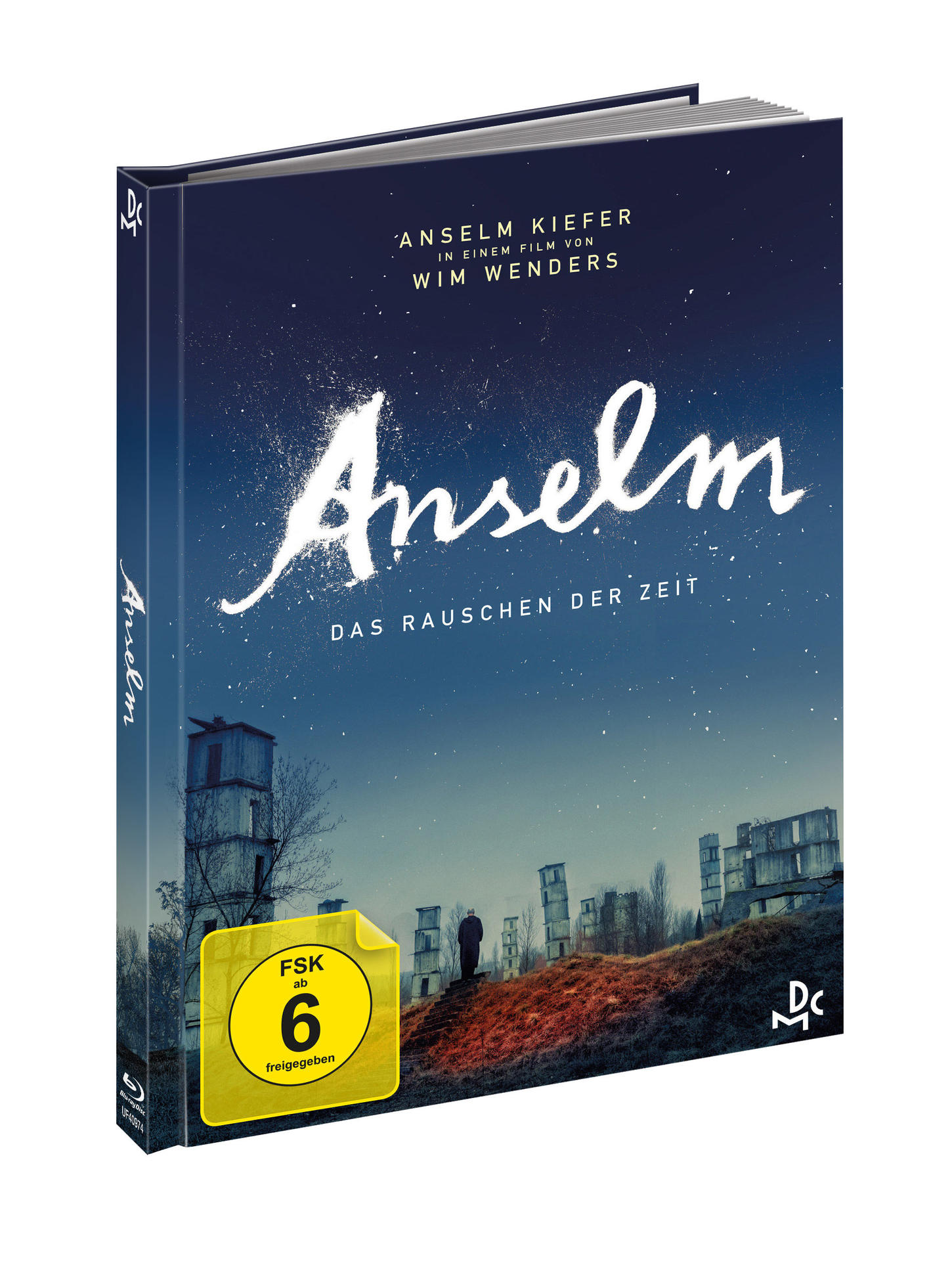 Filmcover: Anselm, Film von Wim Wenders, dunkler Sternenhimmel, Gebäude.