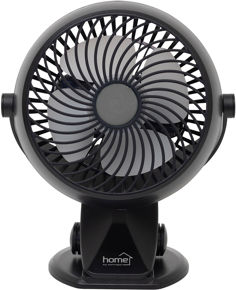 Egy kis fekete ventilátor ketrec-szerű kialakítással. Három lapátja van, és kör alakú. Egy állványon van.
