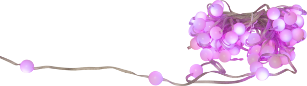 Filo di luci a globo viola, avvolto, con alcune luci che si estendono a sinistra su sfondo nero.