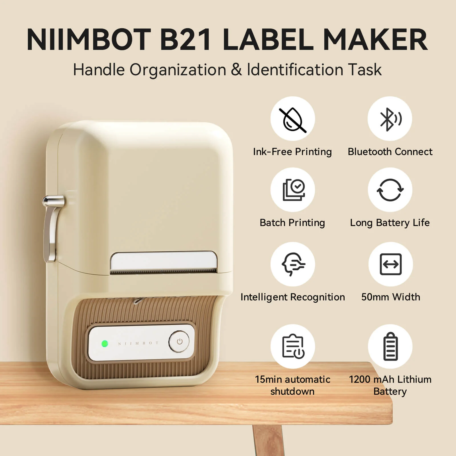Egy krémszínű címkenyomtató, több ikonnal, amelyek olyan funkciókat mutatnak, mint a Bluetooth és az akkumulátor élettartama.