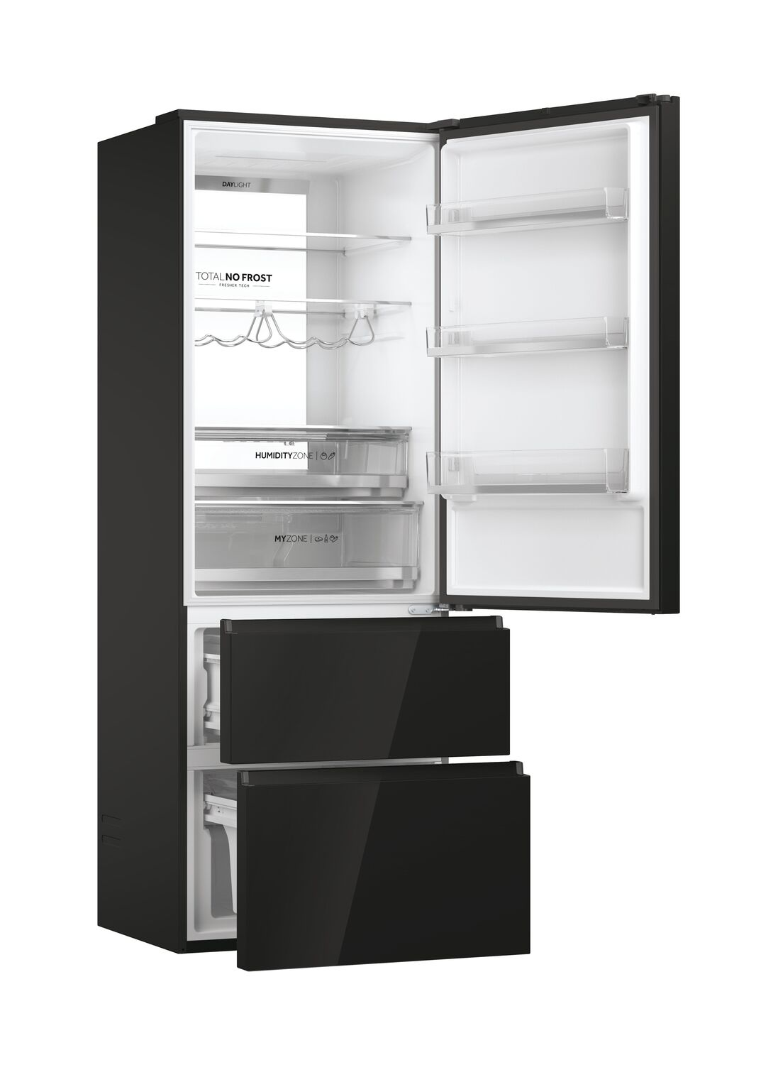 Refrigerador negro abierto con estantes, cajones y función de luz diurna.