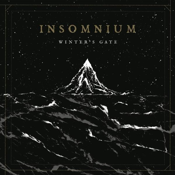Insomnium album borítója. Egy fekete-fehér kép egy hegyről havas tájban.