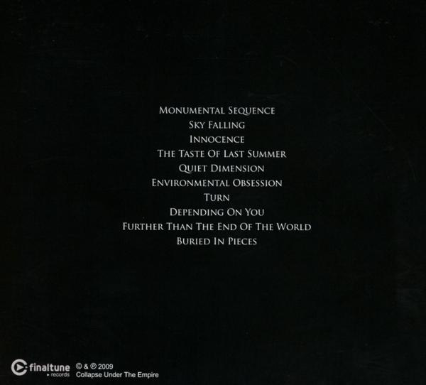 Schwarzer Hintergrund mit weißem Text, der Songtitel des Albums 'Unextinct' auflistet.