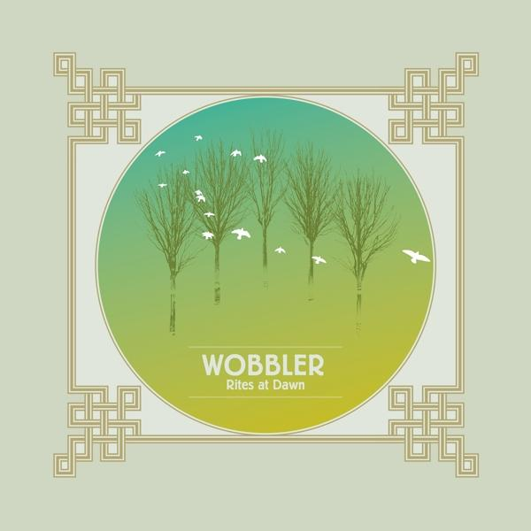 Album borítója, körben fák, fehér madarak repülnek, a Wobbler szó.
