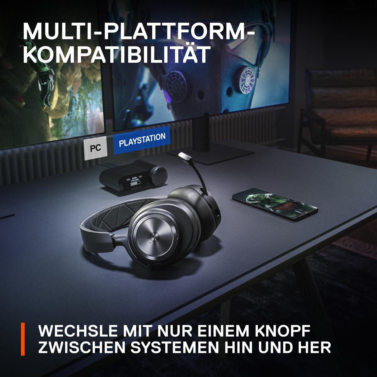 Ein Headset auf einem Schreibtisch neben einem Telefon und Monitoren, mit verschwommenem Raumhintergrund.
