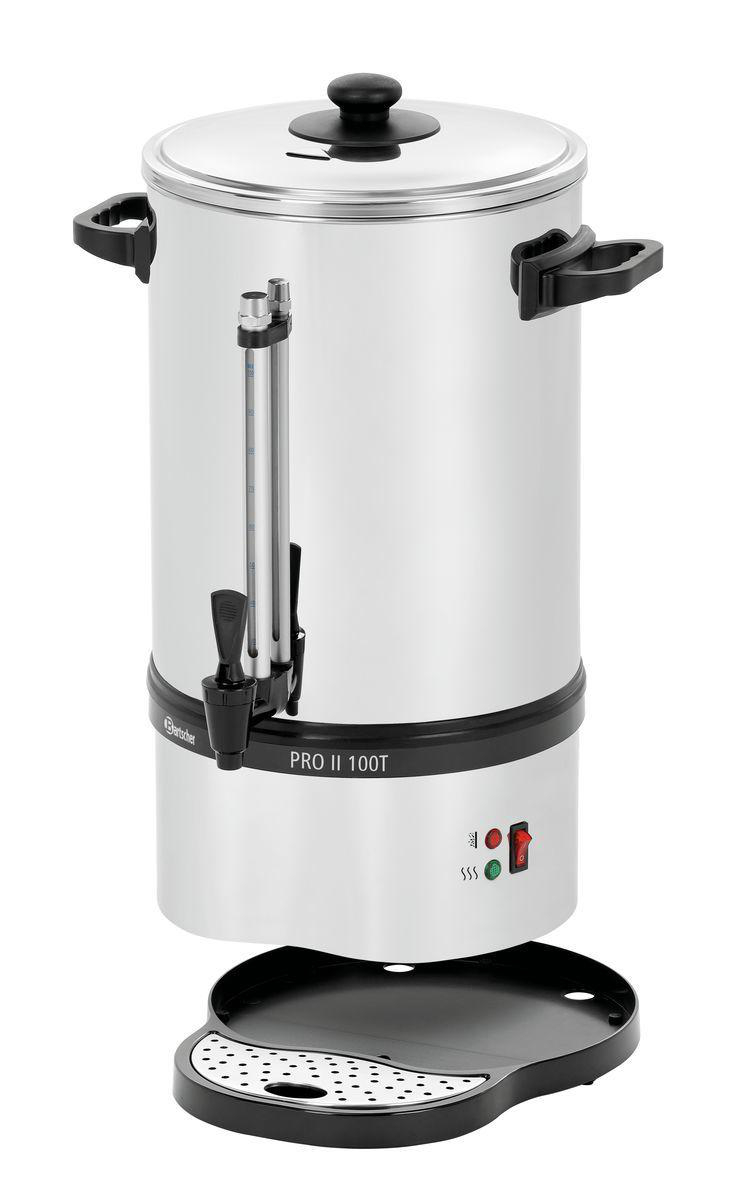 Eine hohe, silberne Kaffeemaschine aus Edelstahl mit schwarzem Deckel und Tropfschale.