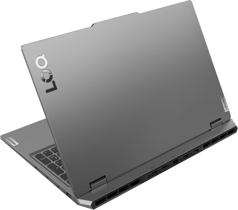 Egy Lenovo gaming laptop hátulja nyitva, a logót mutatva.
