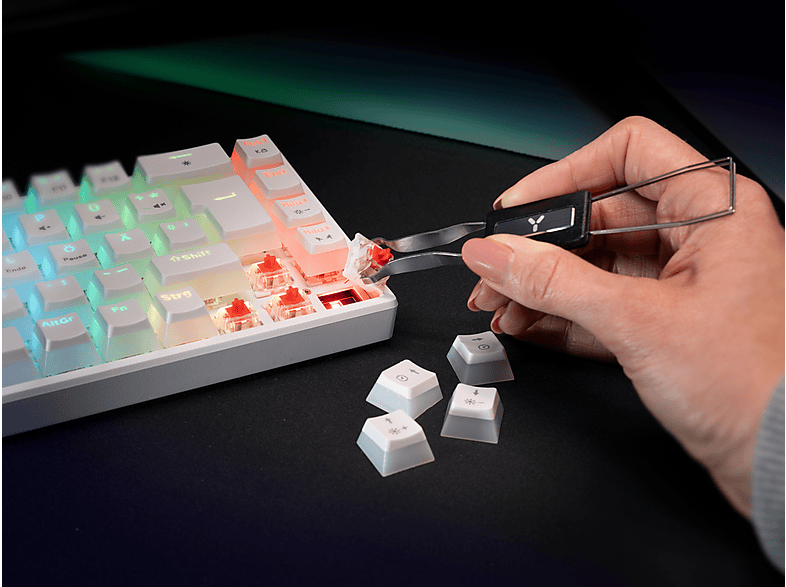 ISY IGK 5500-WT Gaming Tastatur, 65% Layout, Mechanisch, Pudding-Tastenkappen, qwertz, USB-C, Weiß — Foto 5 von 5