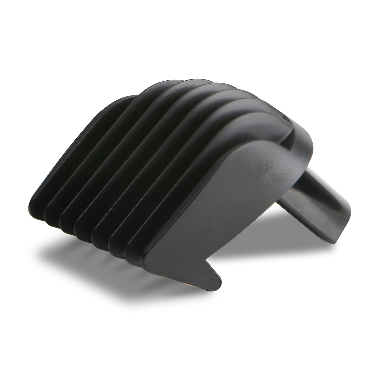 Accessorio per tagliacapelli Philips nero, vista angolata, sfondo bianco.