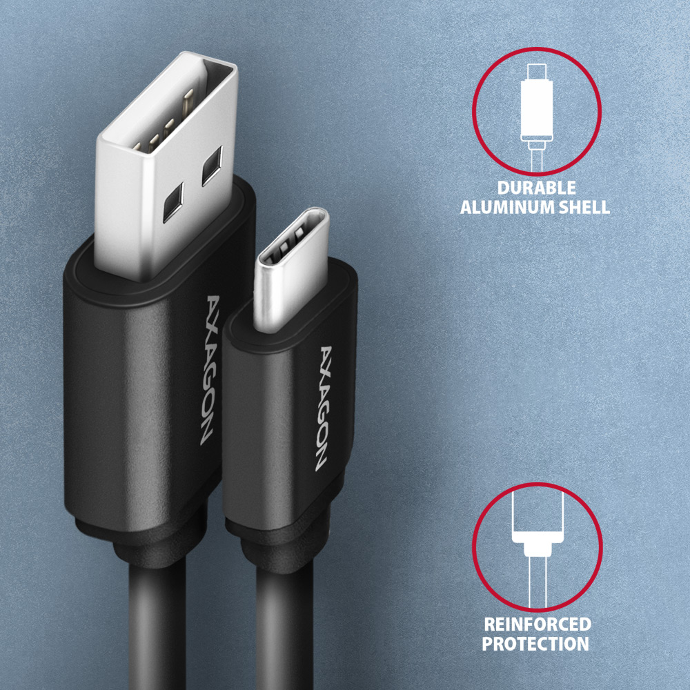 Két fekete USB kábel, egy USB-C-re. A szöveg tartós alumínium házat és megerősített védelmet jelez.