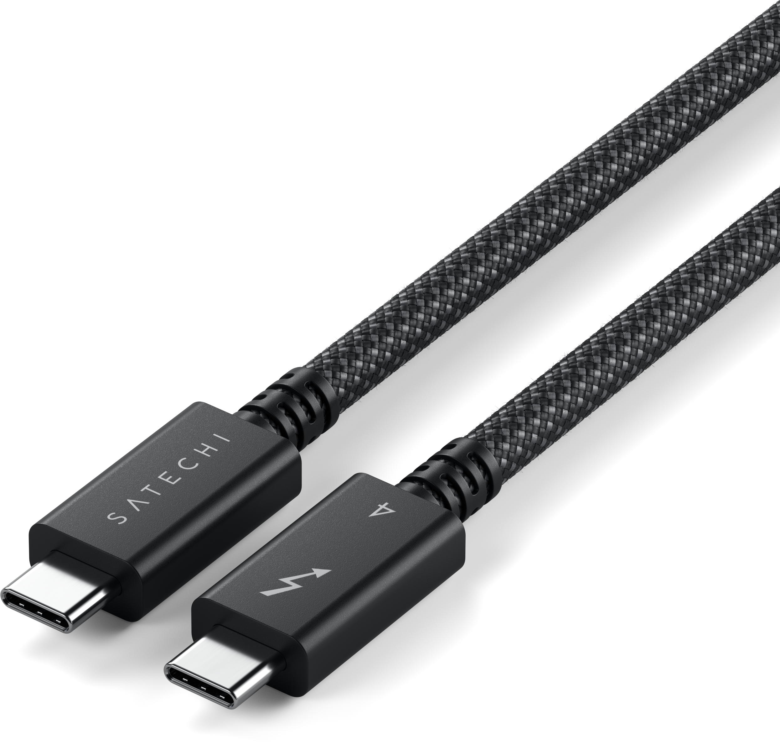 Fekete fonott USB-C kábel, Satechi és villám szimbólumokkal.