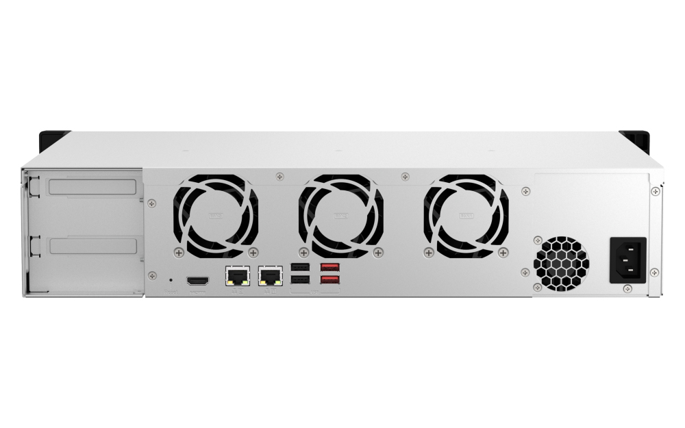 Panneau arrière d'un serveur blanc. Il comporte trois ventilateurs, des ports et une entrée d'alimentation. Le design est symétrique et moderne.