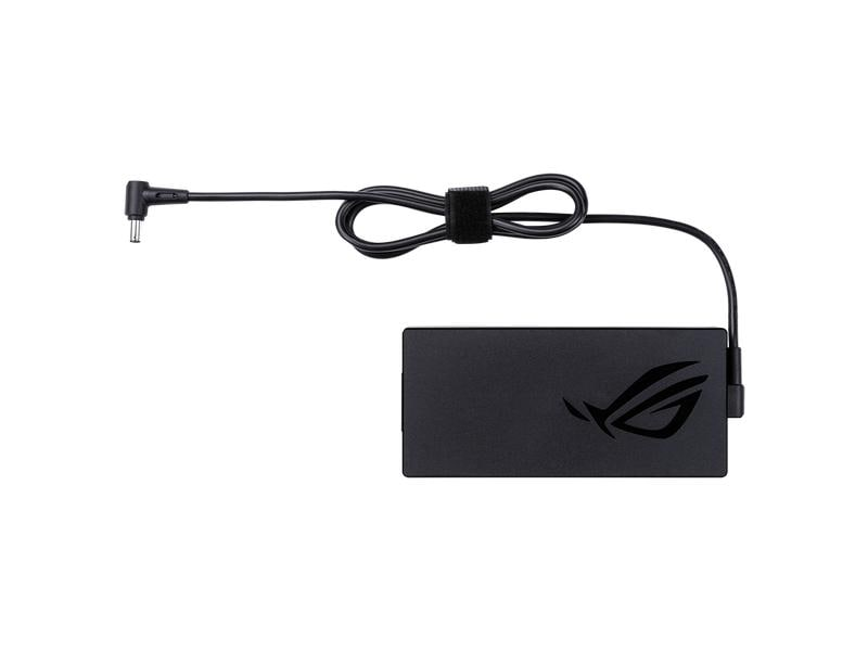 Un caricabatterie per laptop nero con cavo e connettore. Il caricabatterie ha un logo ROG. Il cavo è ad anello e fissato con velcro.