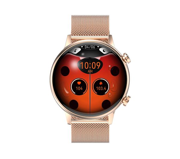 Zegarek Smartwatch w kolorze różowego złota z motywem biedronki, wyświetlający godzinę i statystyki.