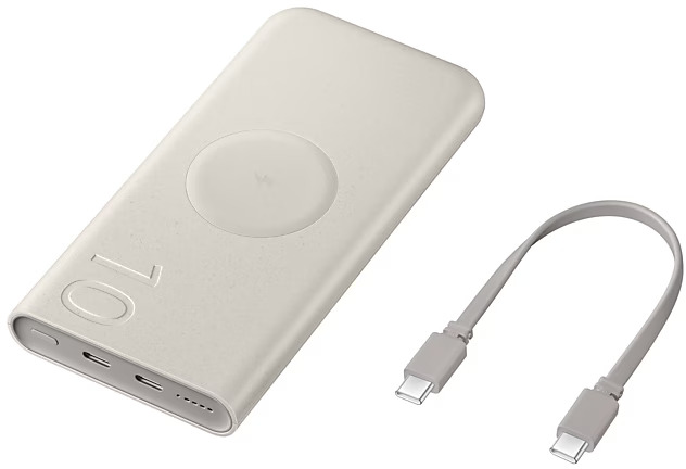 Egy fehér power bank vezeték nélküli töltőpaddal. Tartalmaz egy szürke töltőkábelt.