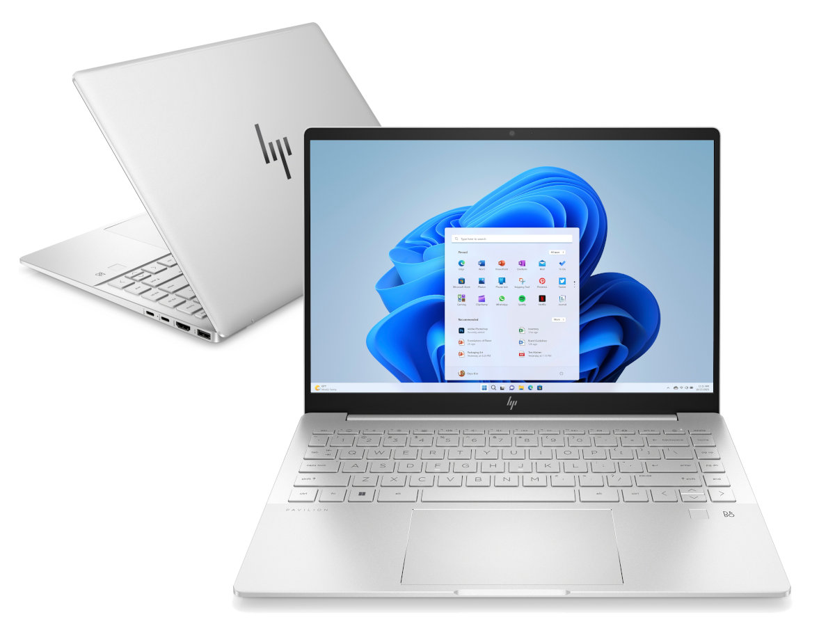 Srebrny laptop, otwarty, aby pokazać ekran z niebiesko-białym abstrakcyjnym tłem i klawiaturą.