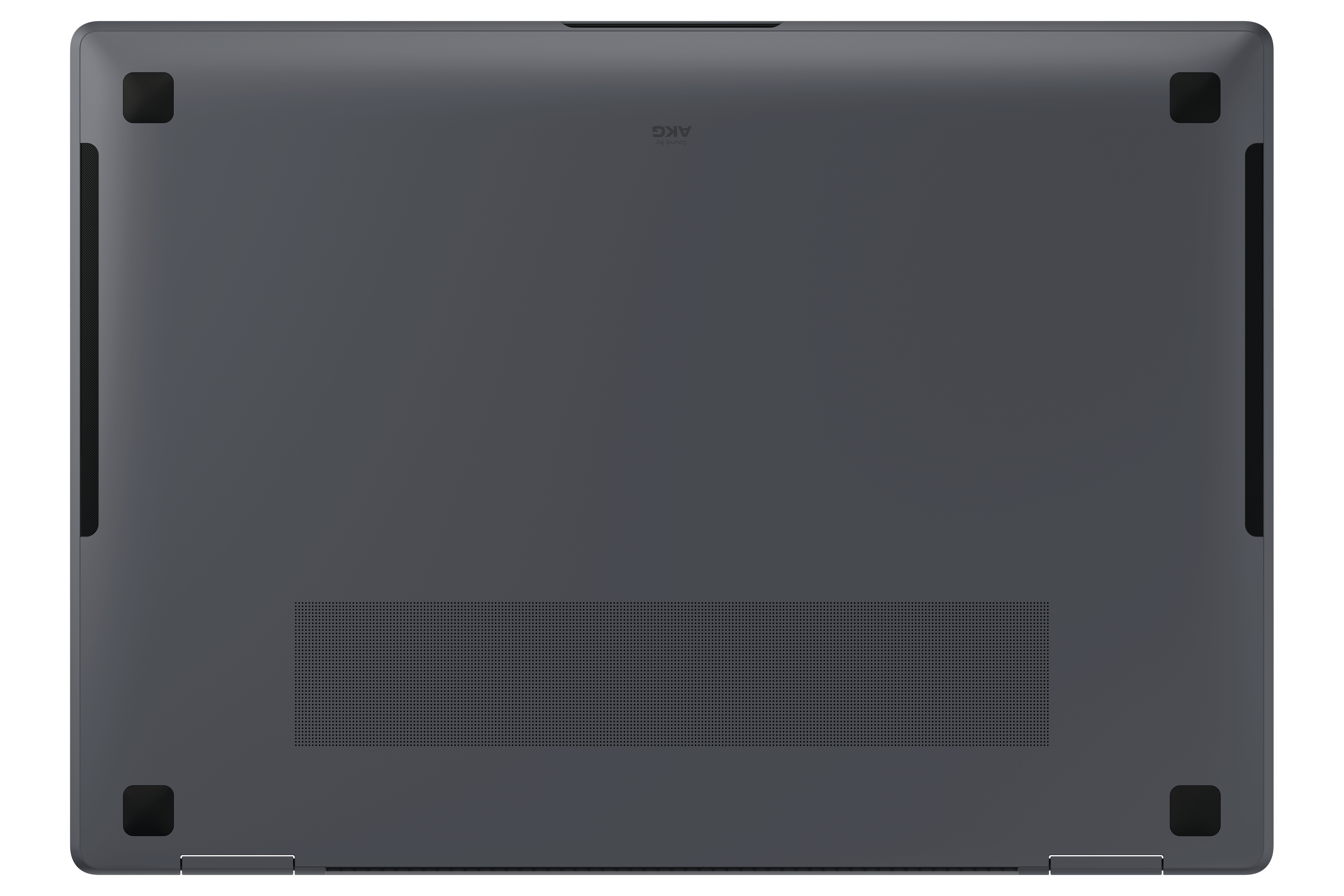 Die Unterseite eines dunkelgrauen Laptops mit Lüftungslöchern und Gummifüßen.
