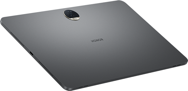Szürke tablet hátulja kamerával, fekete háttéren.
