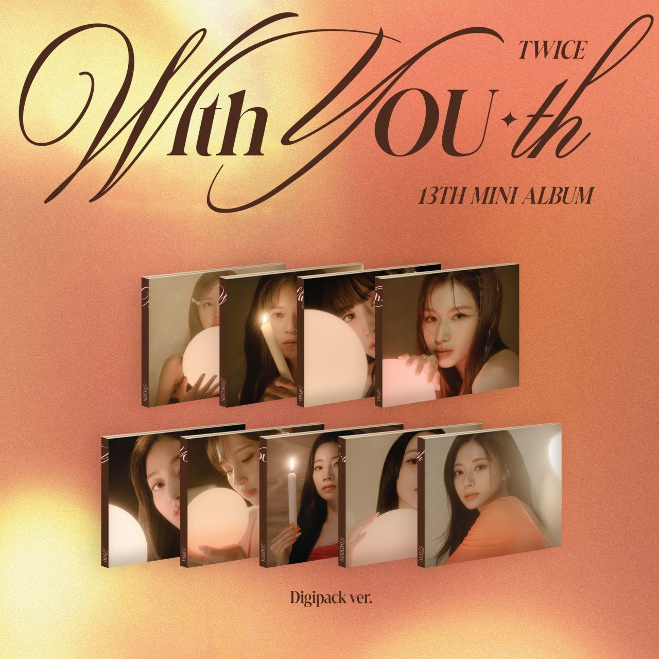 A 'With Youth' című album borítói a Twice K-Pop együttestől, csoportba rendezve, meleg háttérrel.