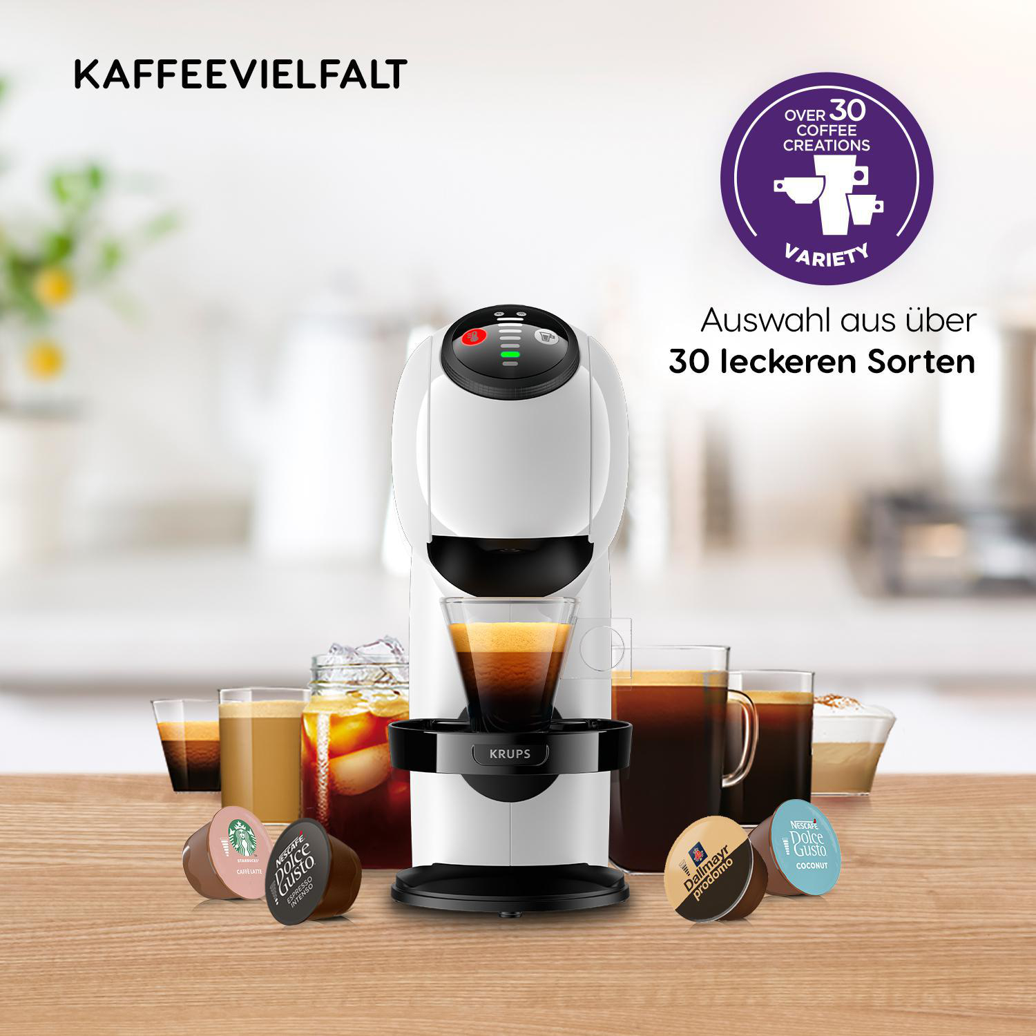 Kaffeemaschine mit Kapseln und verschiedenen Kaffeegetränken.