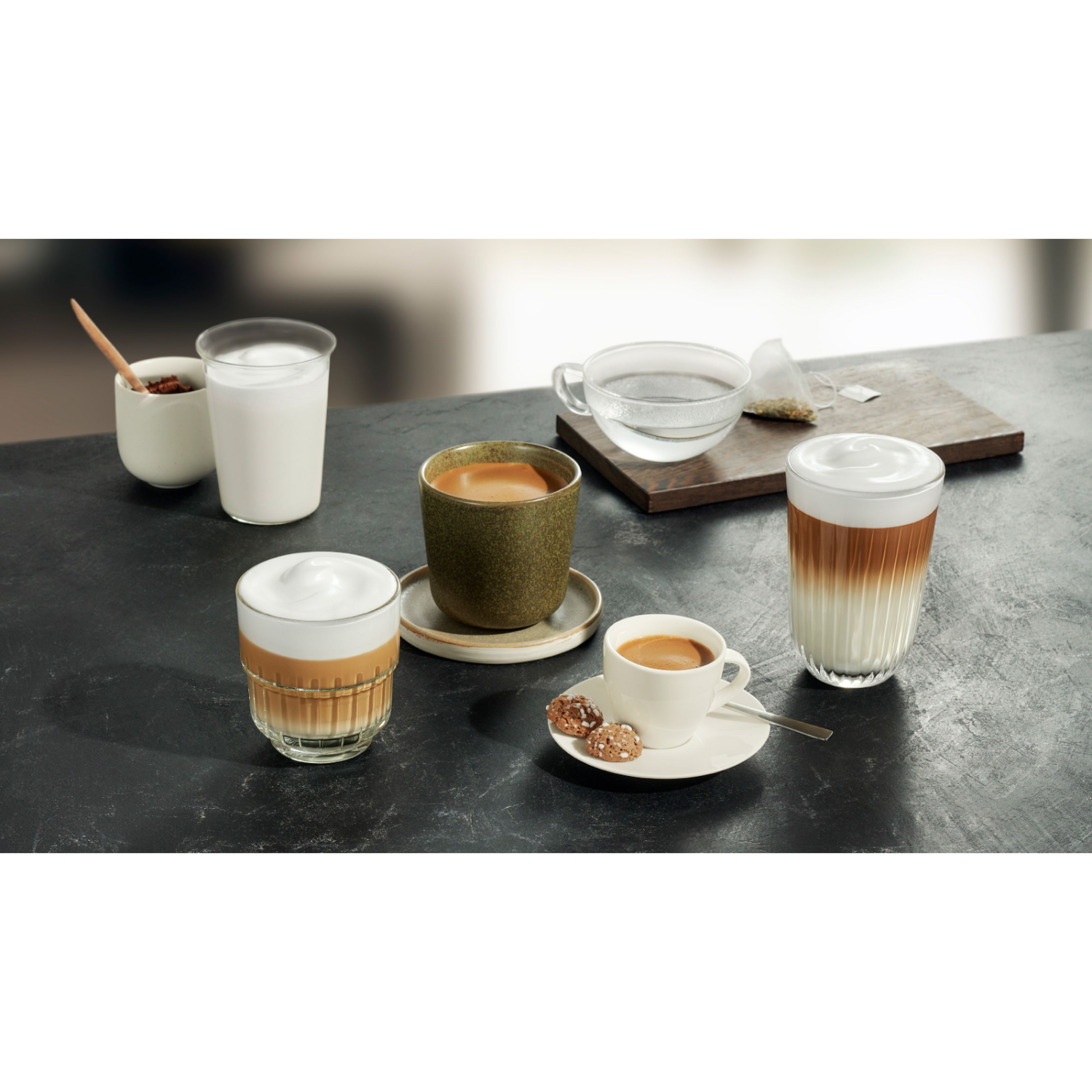 Profi Care glass convection heater, with text, features, and a photo of the product.