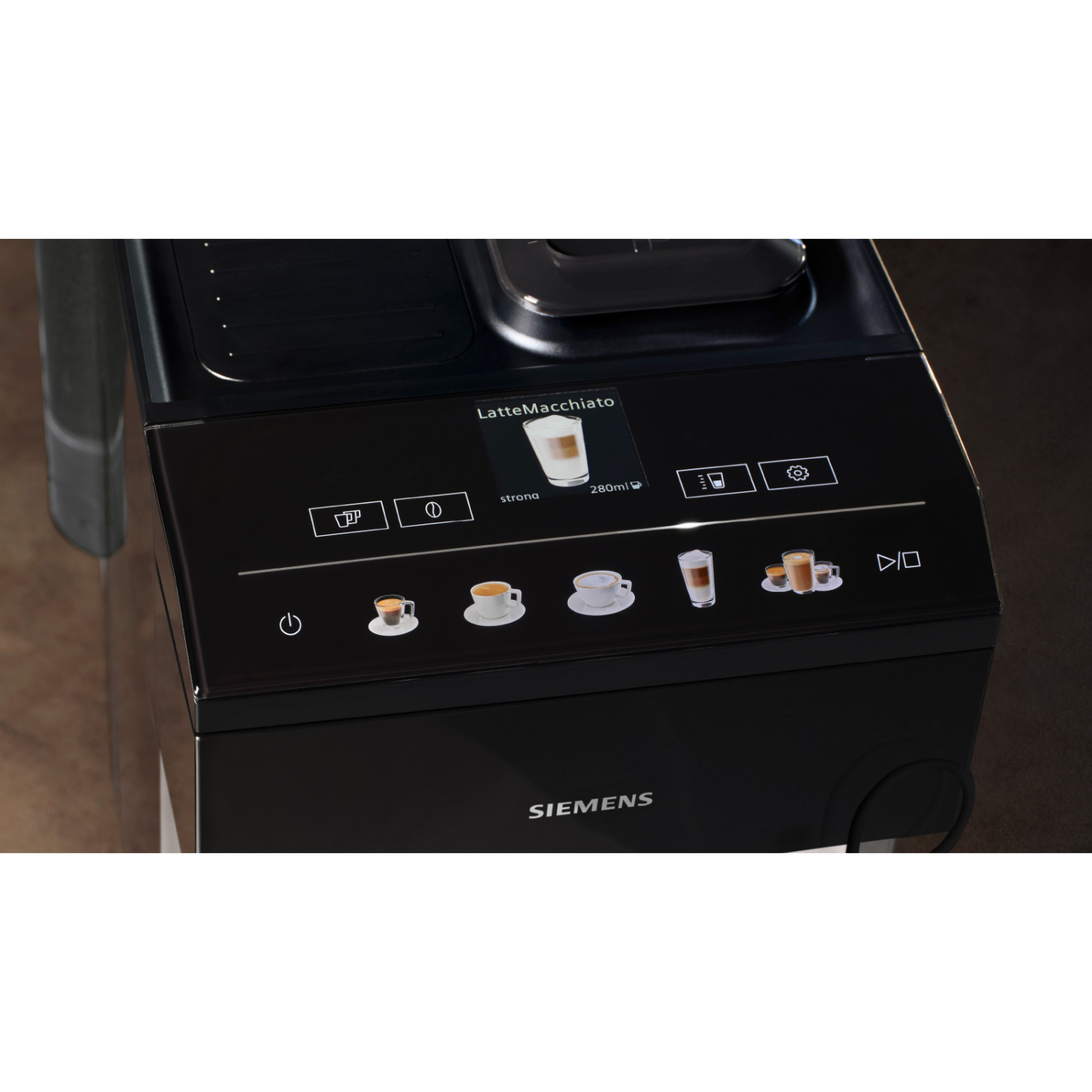 Bedieningspaneel van een koffiemachine met een Latte Macchiato display.