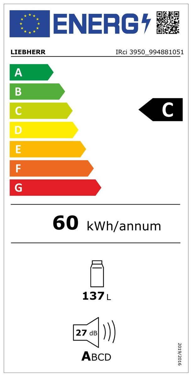 Energiahatékonysági címke egy Liebherr hűtőszekrényhez. A címke C besorolást mutat.