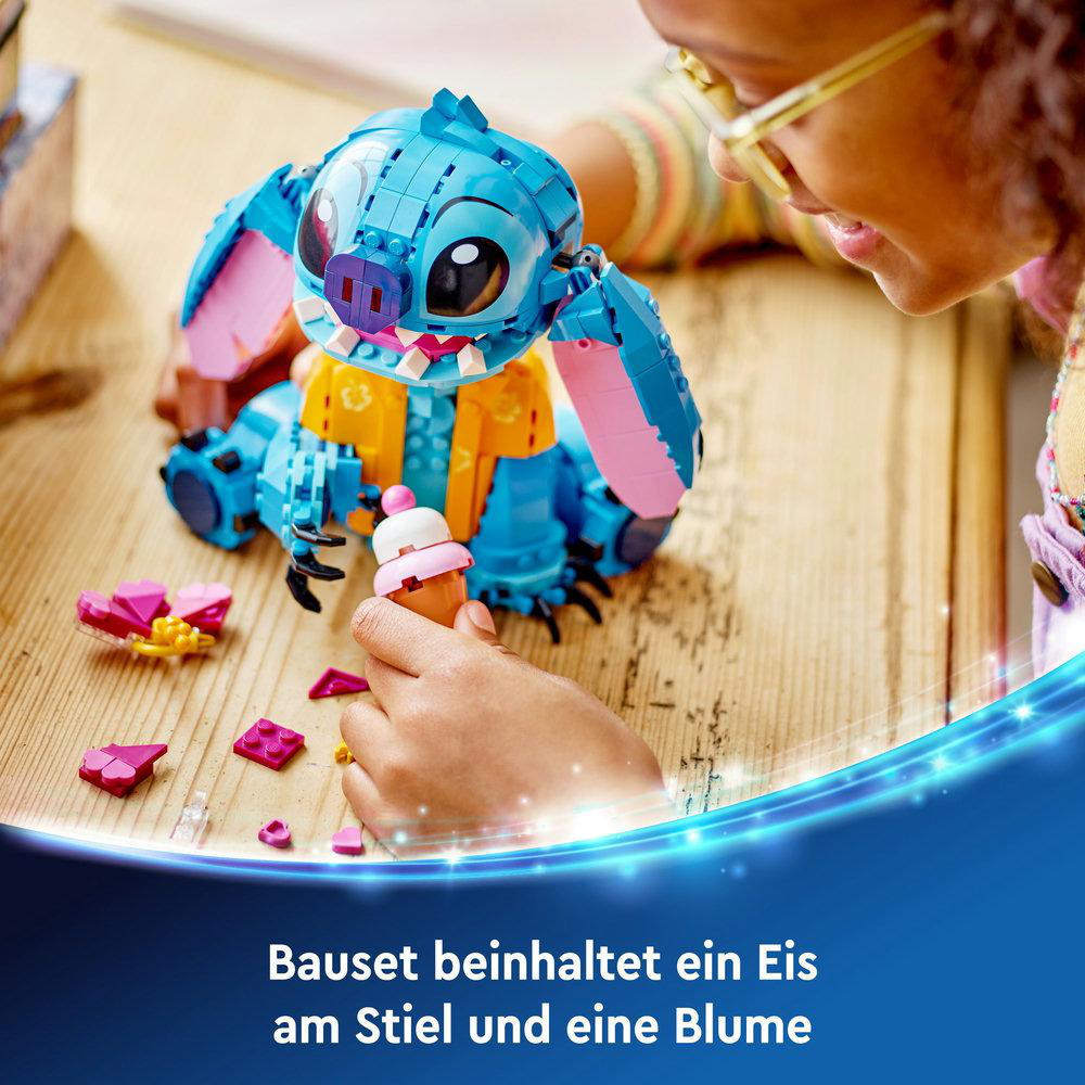 Ein weißer Hintergrund mit dem Text: 'Bauset beinhaltet ein Eis am Stiel und eine Blume'.