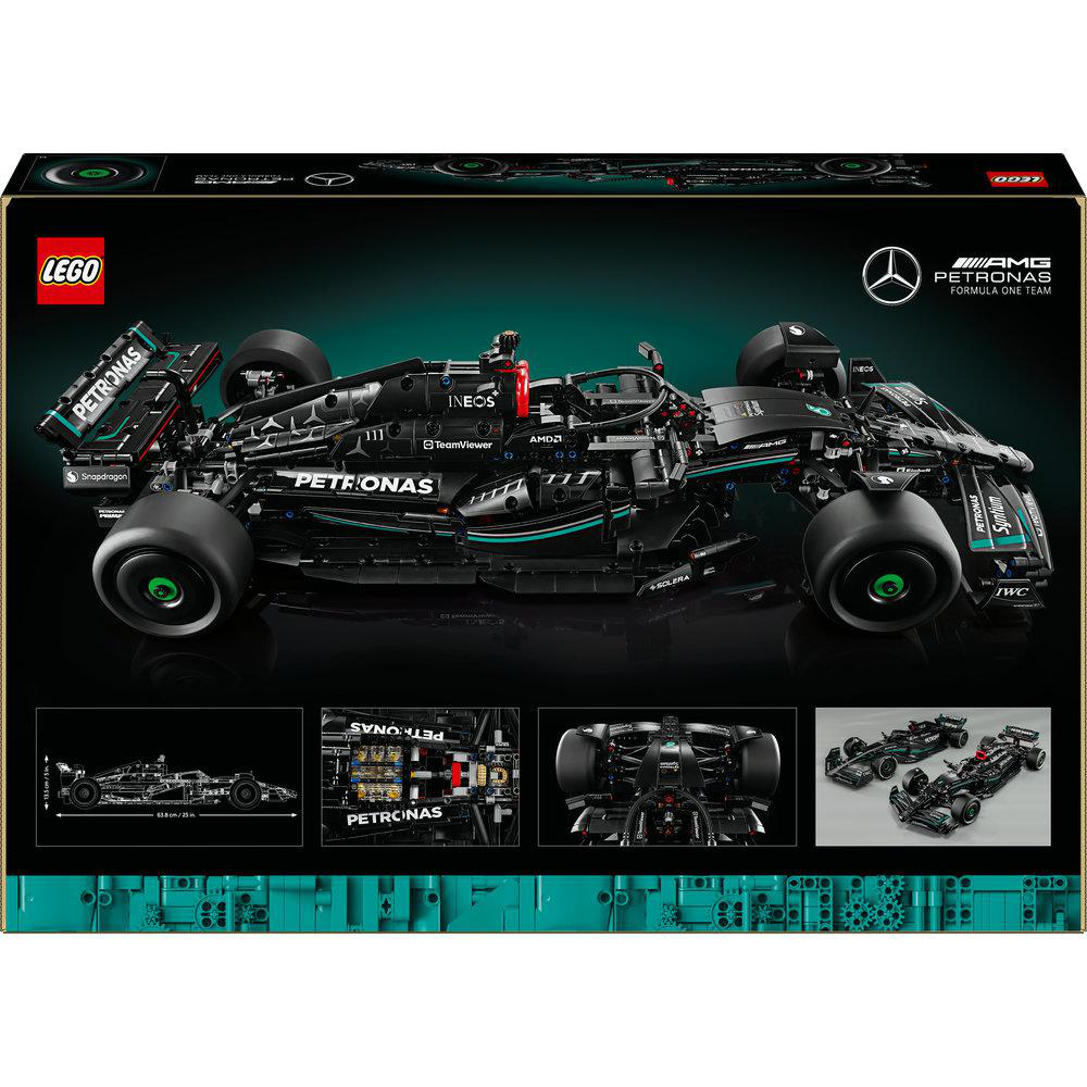 Eine Lego-Box eines schwarzen Petronas Formel 1 Autos. Die Box hat Bilder des Autos und seiner Teile.